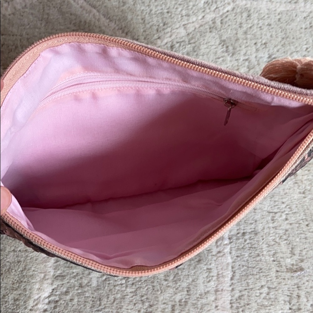 Paper Source Blush Sequined Pouch - Picture 6 of 10